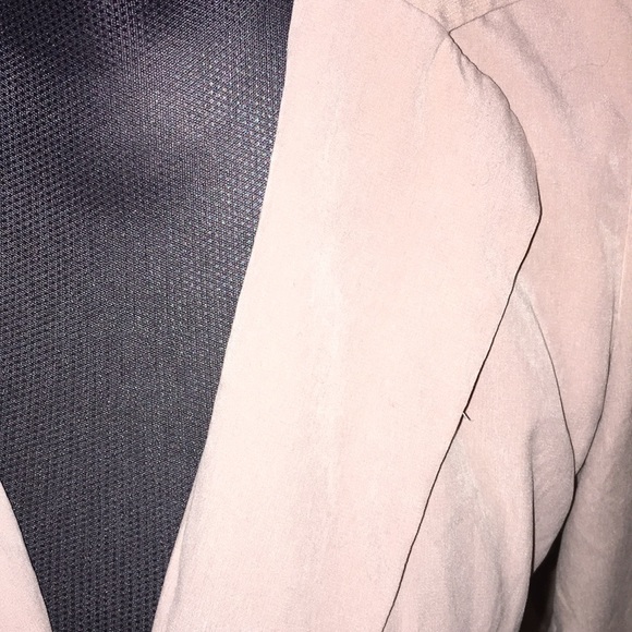 NWOT LC Lauren Conrad Soft Pink Tone Blazer Jacket - Picture 3 of 4